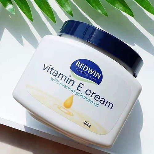 Kem dưỡng da mềm mịn Redwin Vitamin E Cream 300g Úc